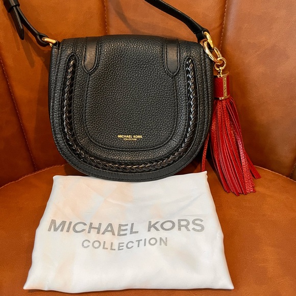 Michael Kors Handbags - Michael Kors Collection Crossbody and BONUS tassel keychain!